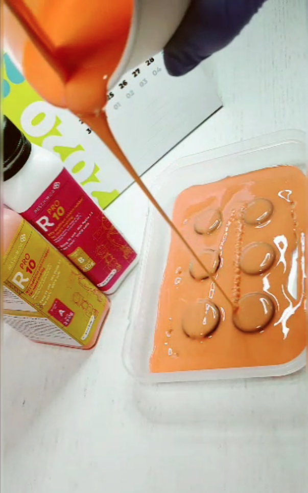 Gomma Siliconica R PRO Fast 1:1 - Per Stampi, 1kg, Catalisi Rapida - Foto 2